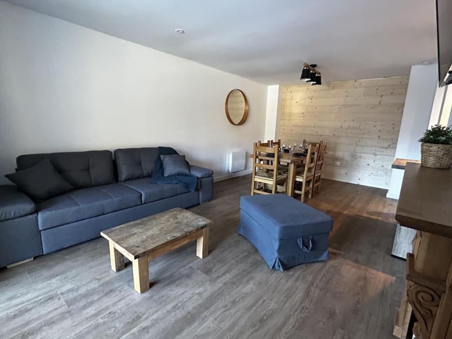 Magnifique Vue - Pistes 1 Min - Parking Possible A L'exterieur De La Appartement