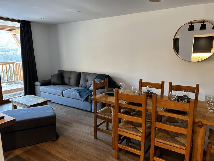 Appartement Magnifique Vue - Pistes 1 Min - Parking Possible A L'exterieur De La